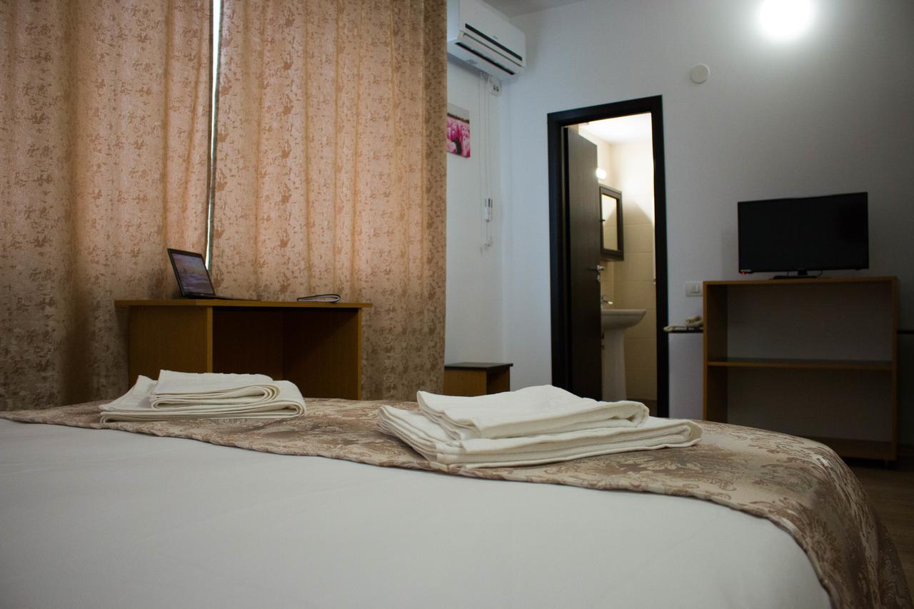 Rent Room N&S Ясси Екстер'єр фото