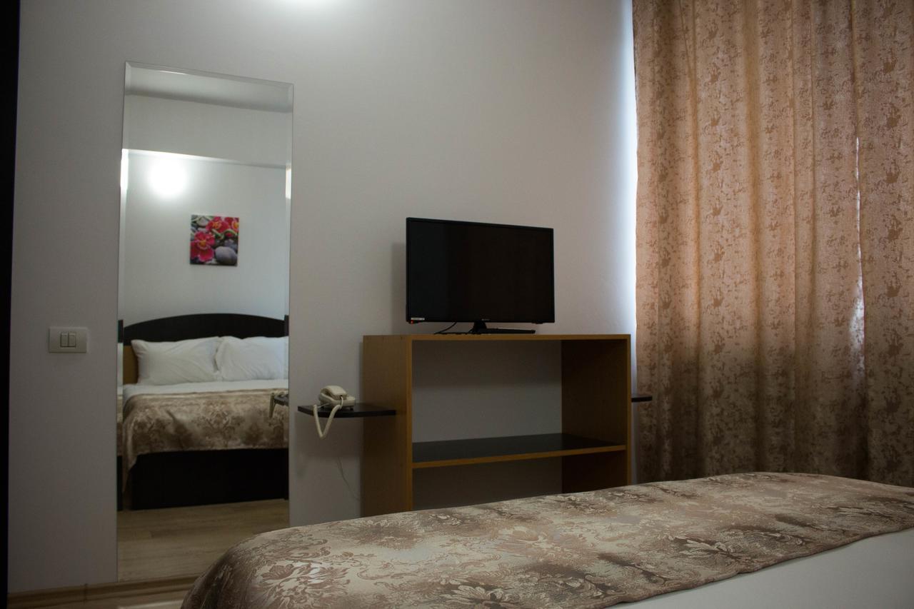 Rent Room N&S Ясси Екстер'єр фото